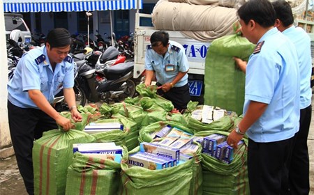 Hoàn thiện quy định thí điểm bán đấu giá thuốc lá ngoại nhập lậu bị tịch thu
